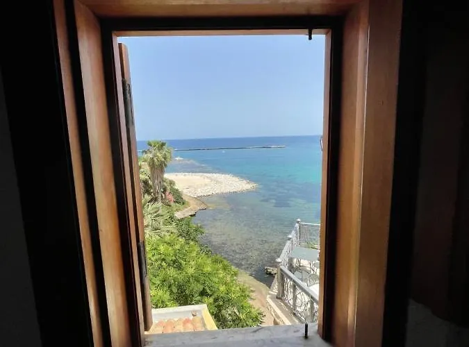 펜션 L'agnuni 카스텔라마레델골포