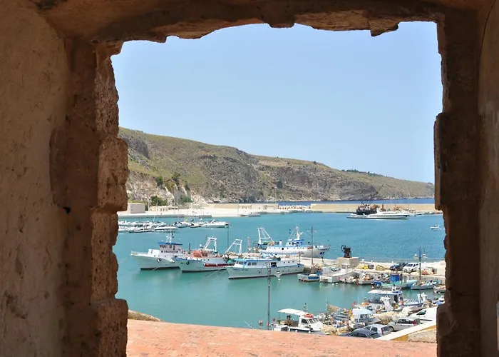 펜션 L'agnuni 카스텔라마레델골포