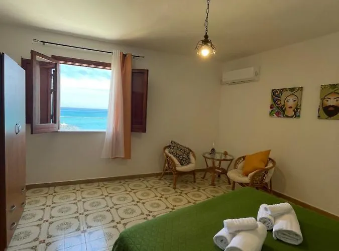 L'agnuni * 카스텔라마레델골포